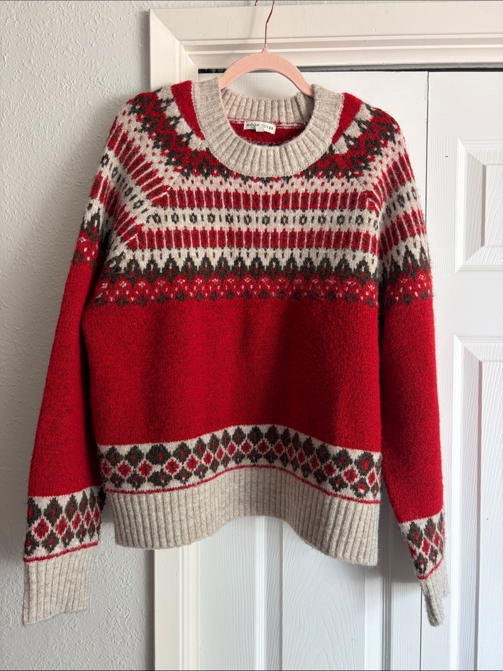 Moon River Crew Neck Fair Isle Pullover Sweater Red Holiday Winter